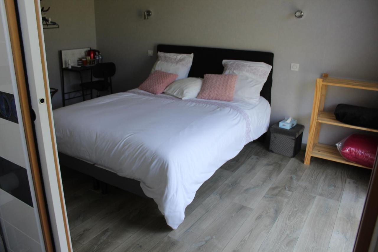 B&B La Lyre Saint-Georges-du-Bois  Εξωτερικό φωτογραφία